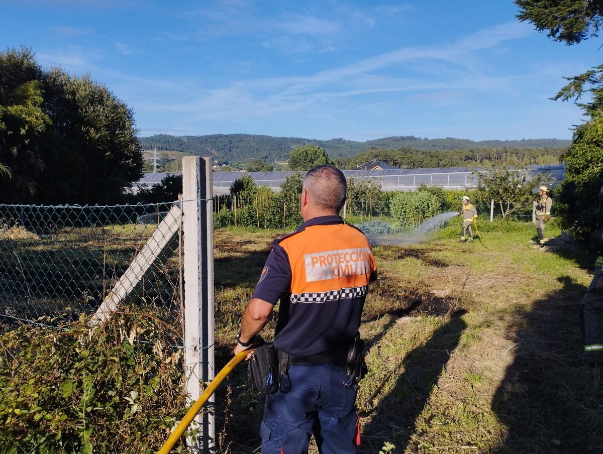 Un voluntario de Protección Civil de Caldas