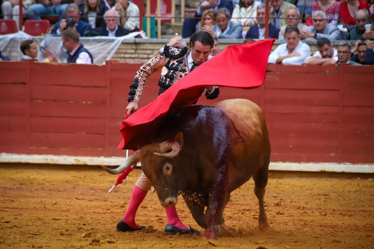 Talavante corta la única oreja de un festejo marcado por el mal juego del ganado