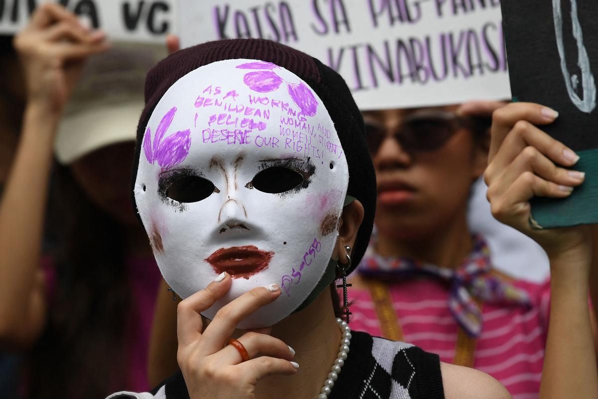 Manifestación por el 8M en las calles de Manila, en Filipinas.