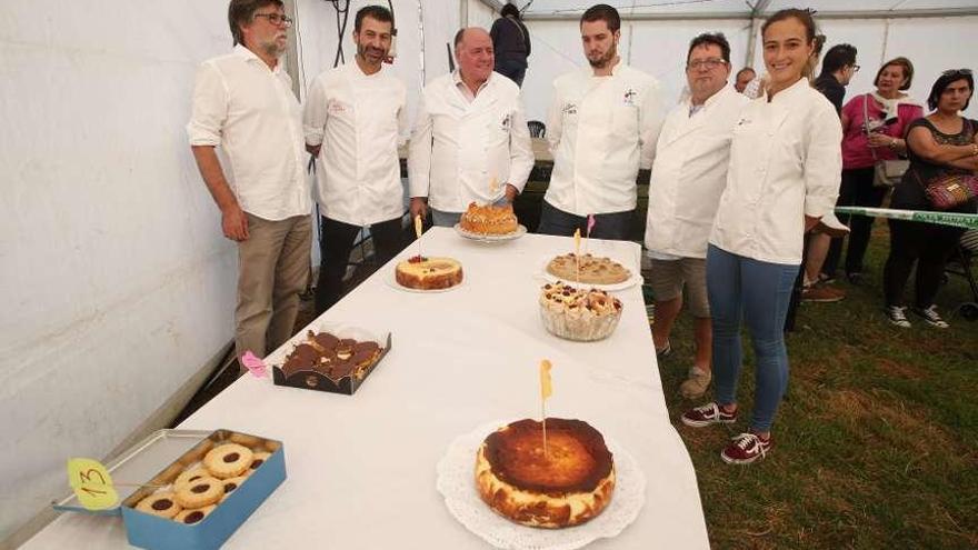 El jurado: Alberto Tirador, Jacobo Rodríguez, Carlos Martínez Guardado, David Fernández, Marco Martínez y Gemma Lobato.