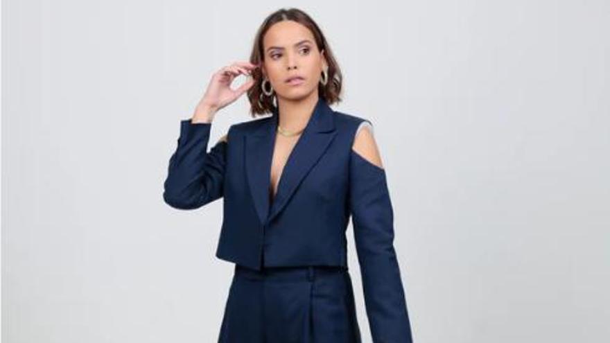 El negocio de Gloria Camila que no acaba de despegar: trajes a 200 euros para &quot;mujeres seguras&quot;