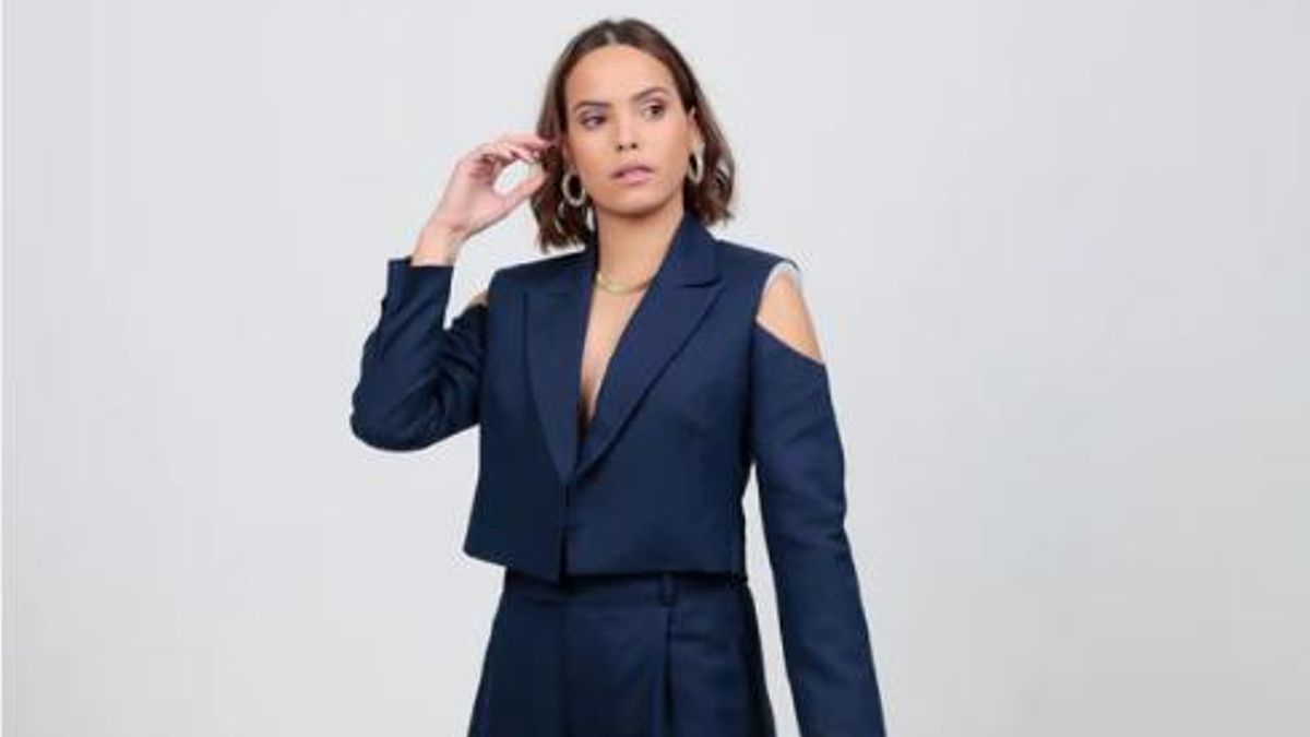 Gloria Camila posando en una imagen para Bakkus