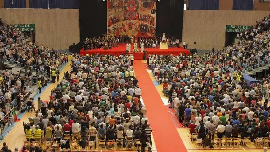 Más de 6.000 jóvenes se reúnen en Santiago en un encuentro vocacional