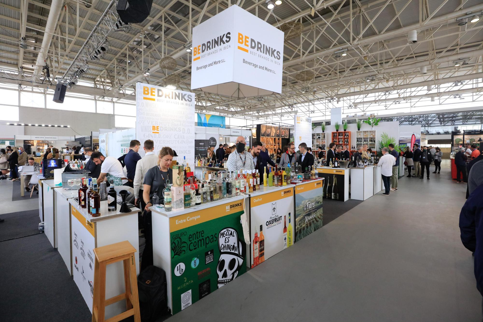 Bedrinks, distribuidor bebidas en Ibiza, cuenta con uno de los estands más amplios de la feria Horeca Baleares.