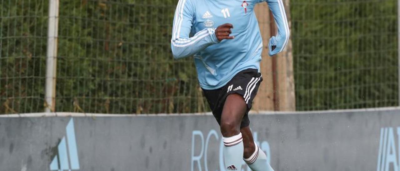 Pione Sisto, durante un entrenamiento.