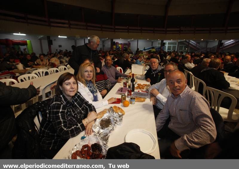 GALERÍA DE FOTOS -- Multitudinario Sopar de Colles