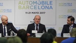 Presentación del salón Automobile Barcelona en la Fira con Enrique Lacalle (en el centro).