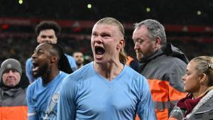 Haaland celebra el gol del triunfo del City en Anfield, este domingo.