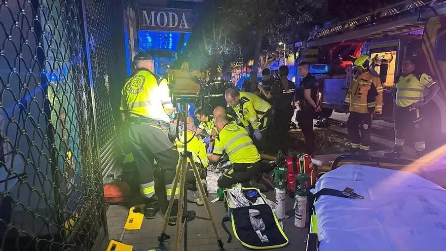 Un hombre resulta herido de gravedad tras desatarse un incendio en su cocina en Carabanchel