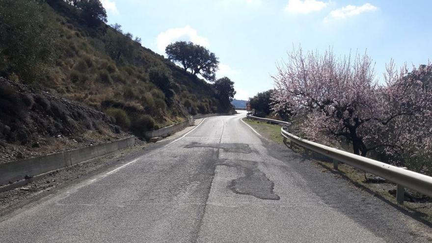 Estado actual de la carretera MA-4107.