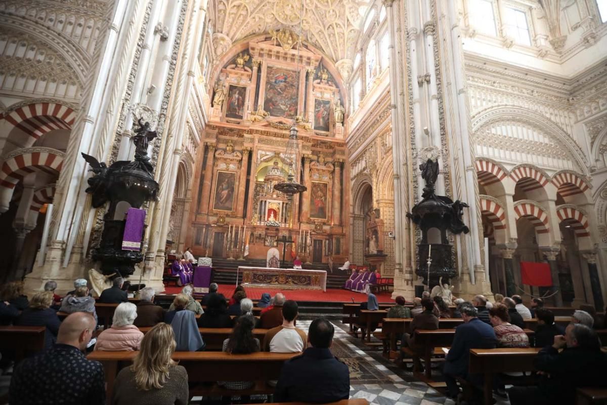 Con la imposición de cenizas arranca la Cuaresma