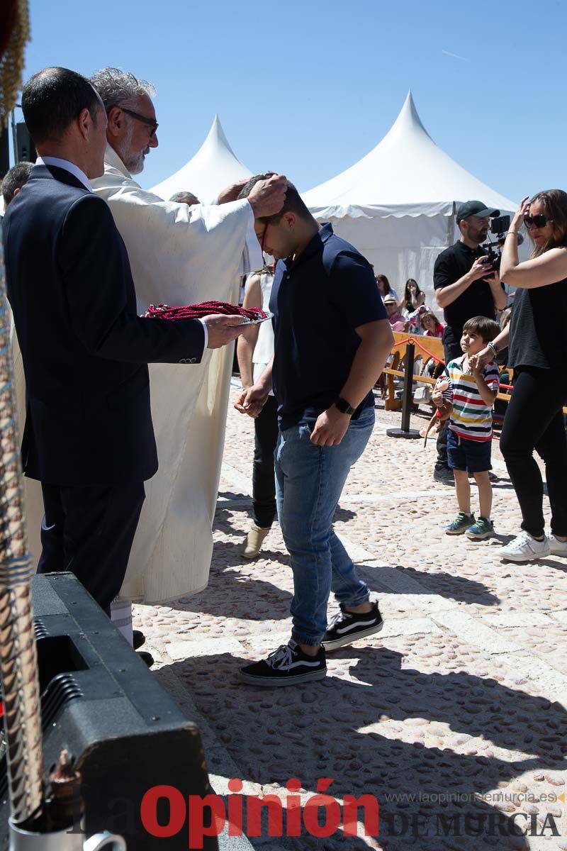 Imposición de nuevos hermanos cofrades de la Vera Cruz de Caravaca