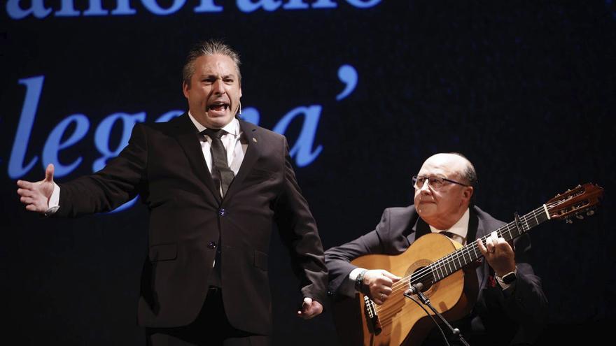 Rafael Butelo protagoniza la Exaltación de la Saeta en el Teatro Góngora de Córdoba
