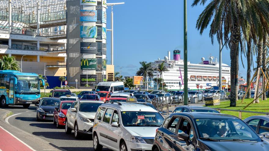 El parque de turismos de Canarias aumenta su antigüedad por encima de los 15 años de media