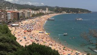 Lloret dividirá sus playas en tres sectores: ancianos, familias y adultos