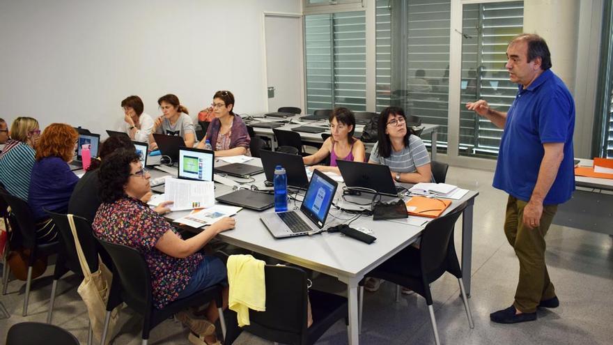 Imatge d&#039;una de les formacions de la darrera edició presencial de l&#039;Escola d&#039;Estiu del Bages