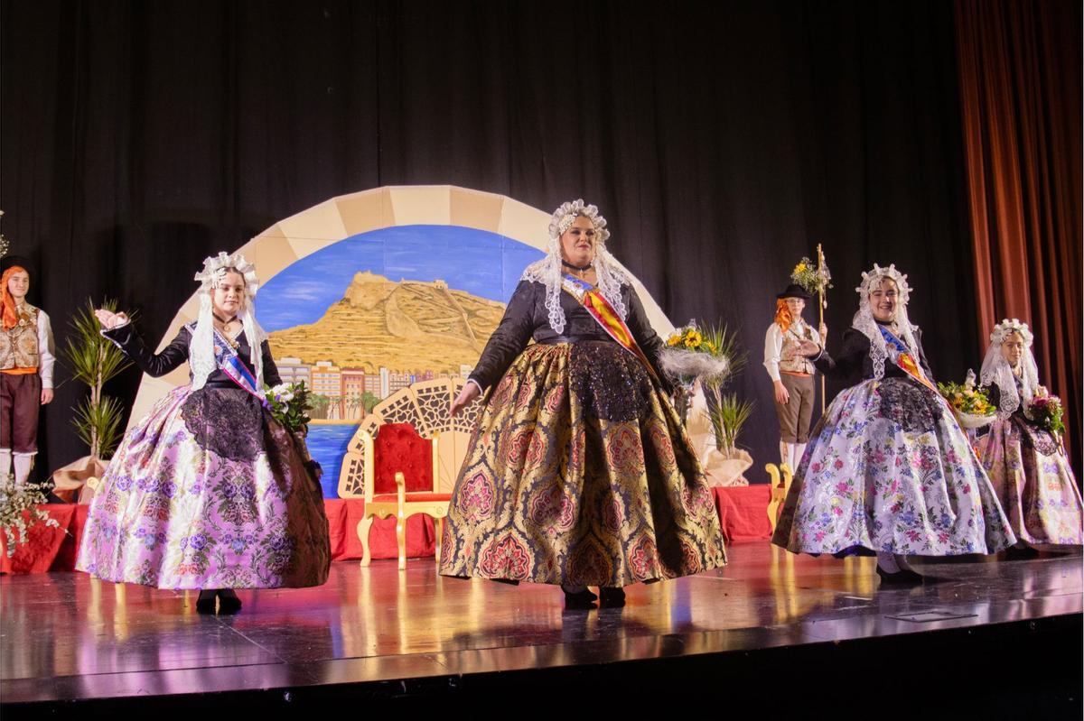 La presentación de las bellezas de Sant Blai de Baix y su corte, el pasado fin de semana.