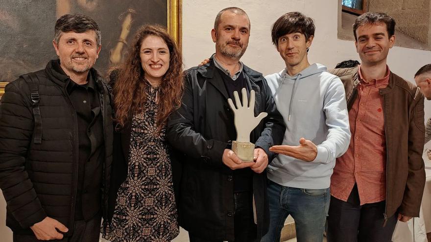 El IES Losada Diéguez recibe el premio Down Compostela