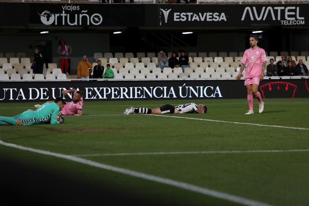 Todas las imágenes del encuentro entre el FC Cartagena y el Eldense