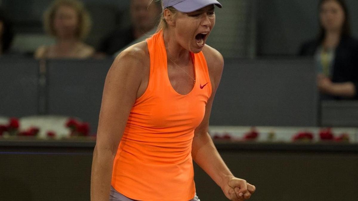 Sharapova, durante el partido contra Bouchard en Madrid.