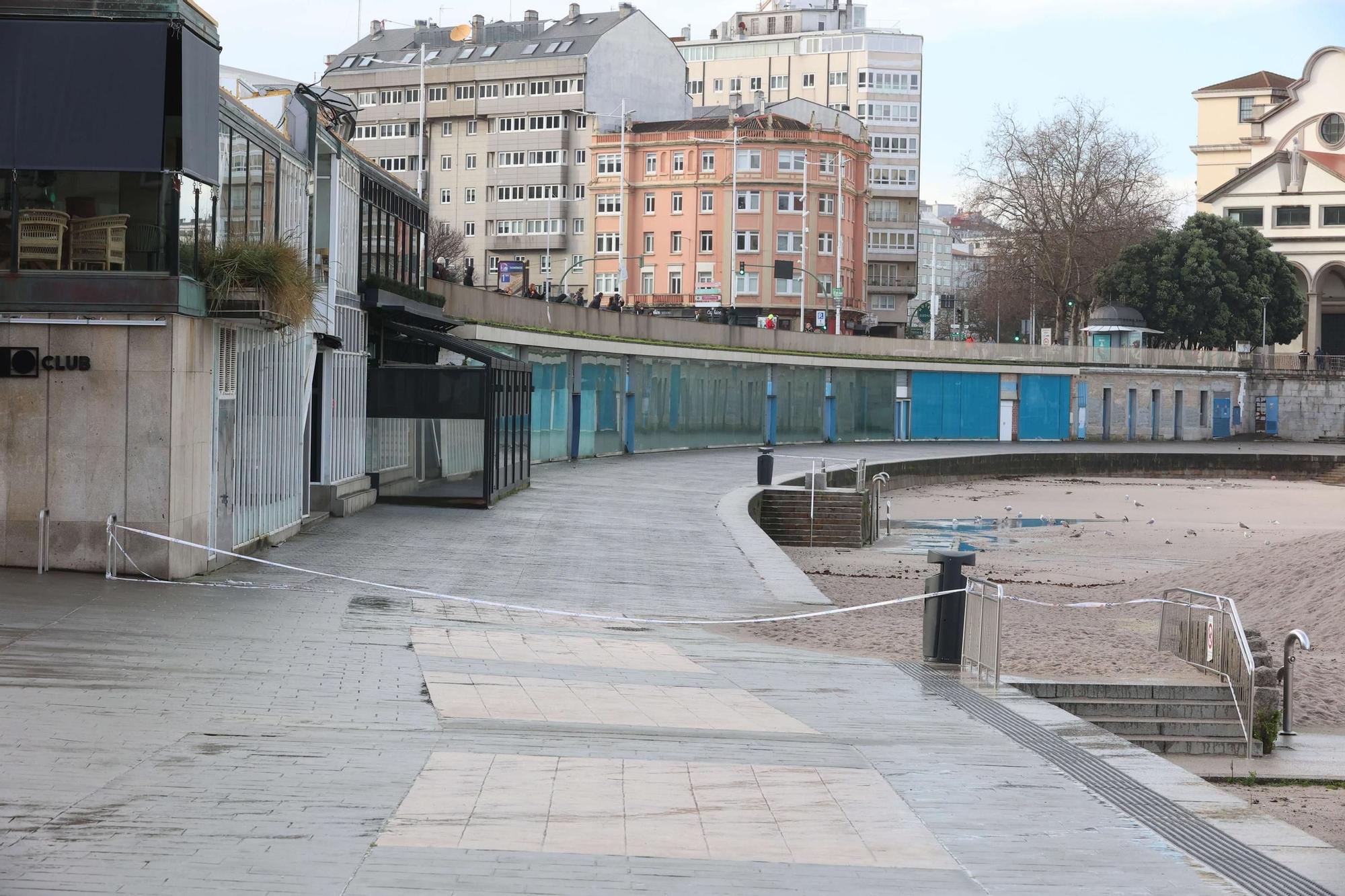 Alerta roja en el mar en A Coruña
