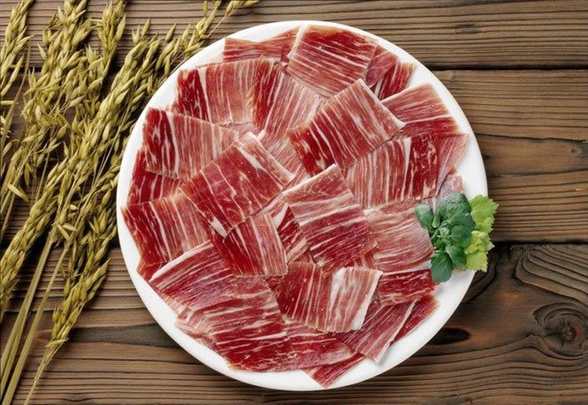Visitar con ansia contenida los templos del jamón ibérico