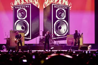 "Sex Pistols" pone los pelos de punta en el Tsunami: así fue su concierto en Gijón