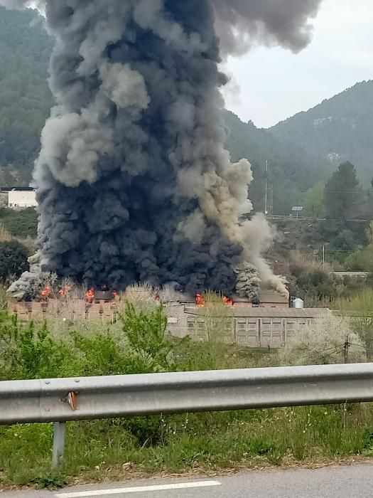 Incendi a una granja de Castellbell