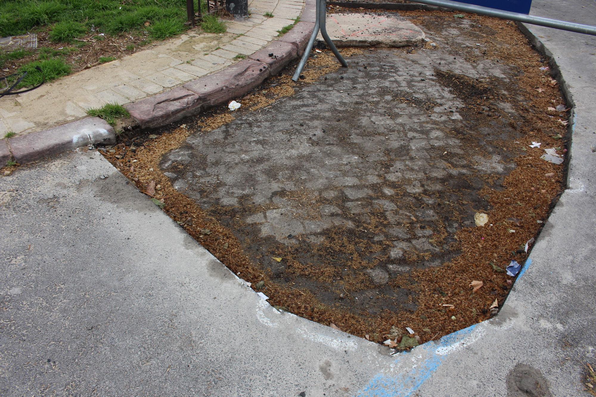 Las obras del carril bici levantan la plaza de Obispo Amigó