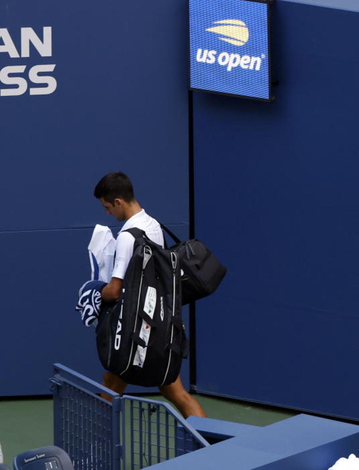 Las disculpas y la descalificación de Djokovic