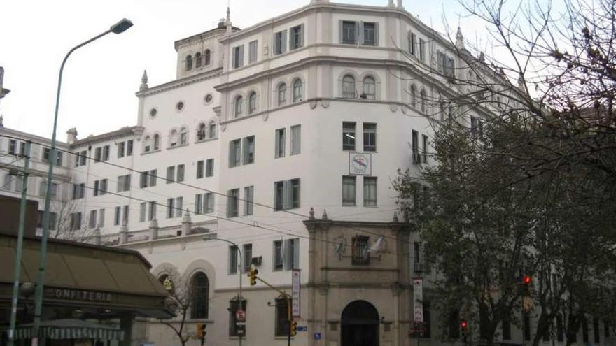 Vista exterior del hospital del centro gallego de Buenos Aires.