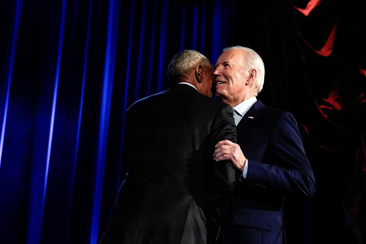 Obama y Clinton apoyan a Biden en un acto en Nueva York