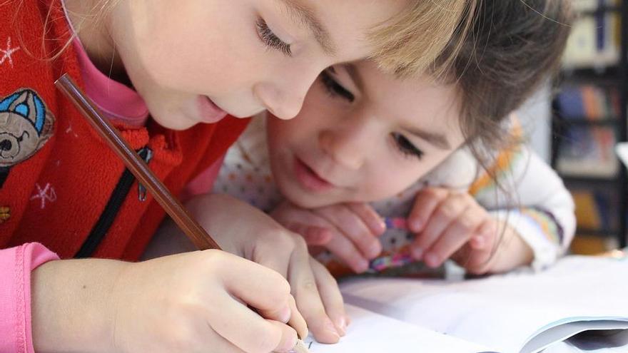 Los alumnos de 3º y 4º de Primaria tendrán libros de texto gratis