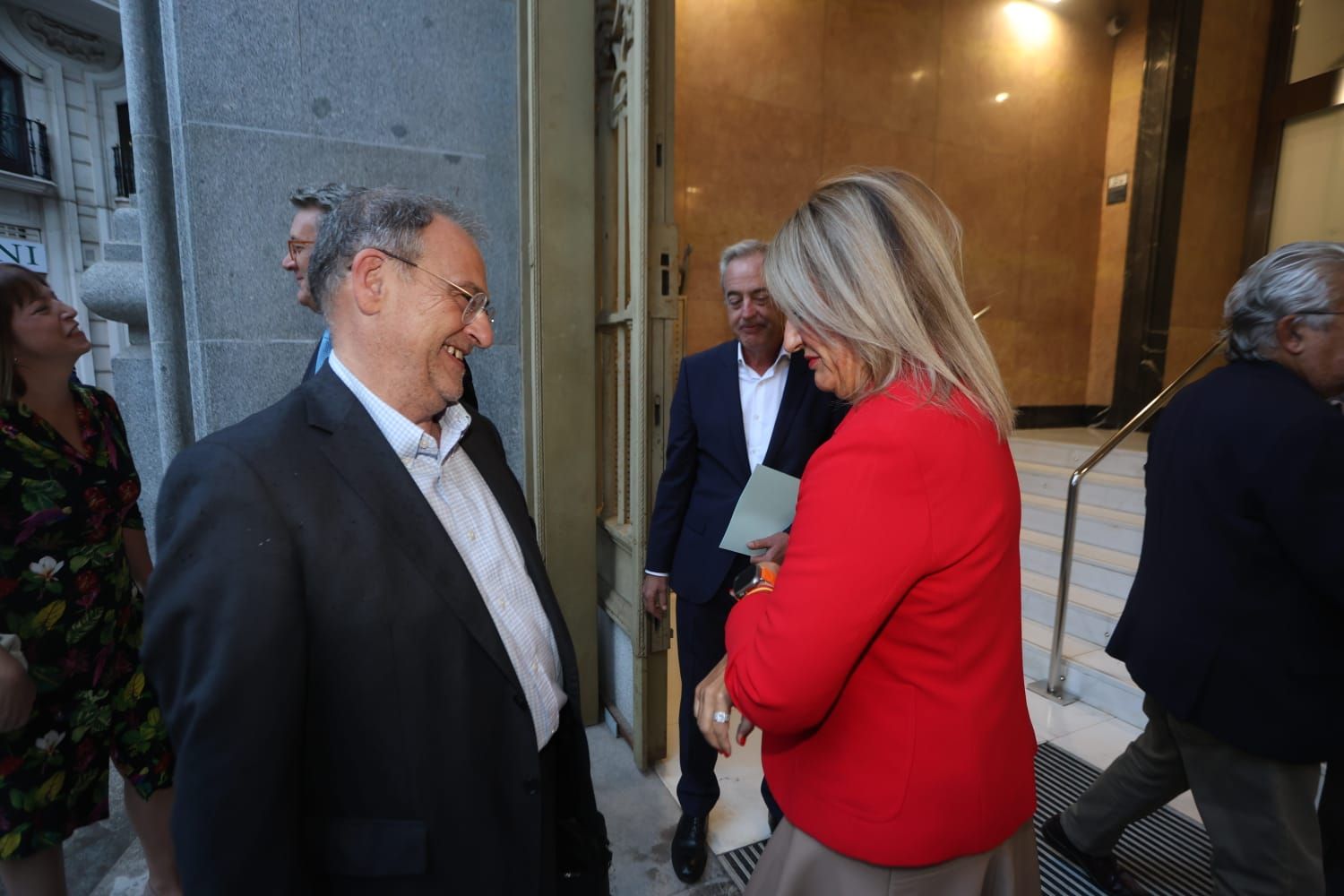 Llegada de los asistentes a la segunda edición del Foro de Energía en la Comunitat Valenciana