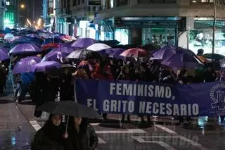 Ni la lluvia ahoga el grito feminista en Zamora