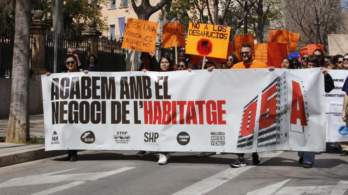 Debatte-um-Beschr-nkung-von-Immobilienk-ufen-durch-Ausl-nder-Die-Geschichte-wiederholt-sich