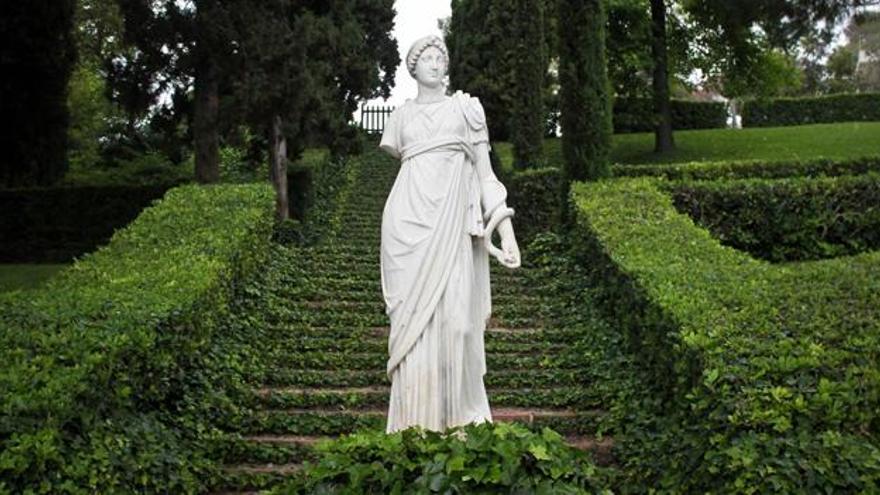 Una de les escultures que hi ha als Jardins de Santa  Clotilde de Lloret de Mar · Alícia González Amat.