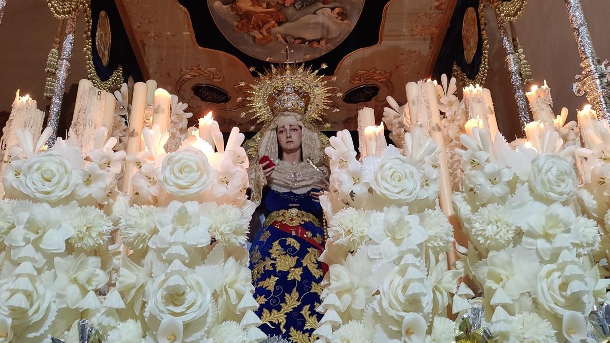 La Virgen del Dulce Nombre de la hermandad de La Humildad.