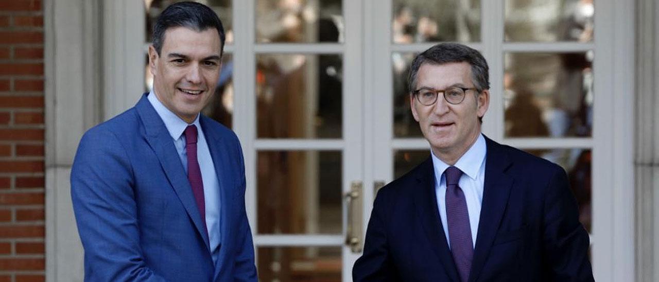 Pedro Sánchez y Alberto Núñez Feijóo, en la Moncloa.