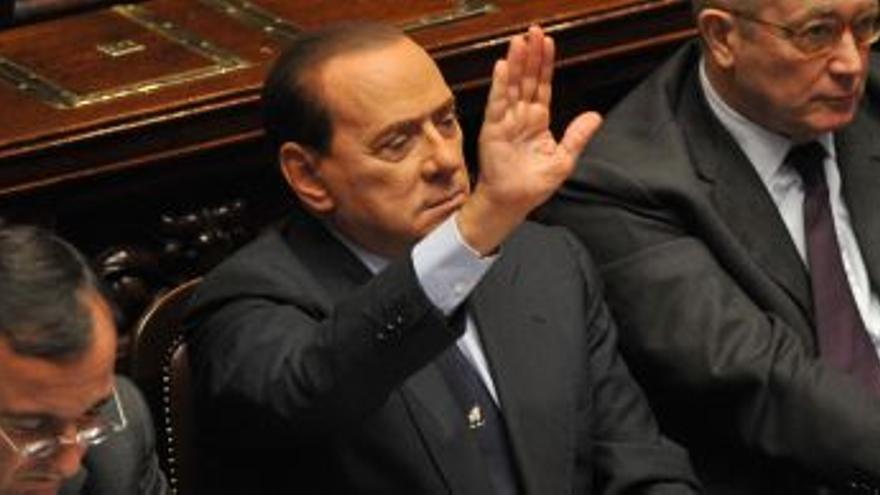 La Cámara de los Diputados rechaza la moción de censura contra Berlusconi