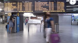Els usuaris de trens d’alta velocitat i avió es van duplicar al maig