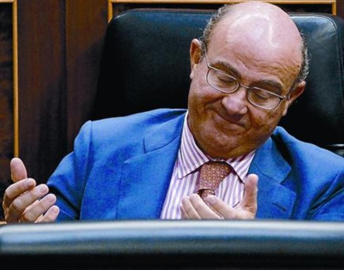 Luis de Guindos, ministre d’Economia, ahir al Congrés dels Diputats.