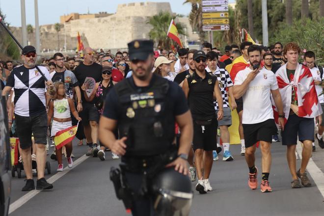 El PP exige una reunión de la comisión de secretos por Ceuta tras el choque de Robles y Marlaska