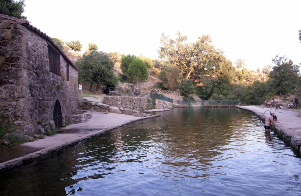 Piscina natural en Viandar de la Vera.
