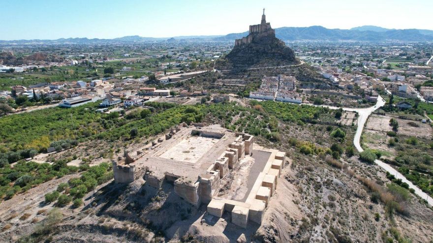 Vista aérea del complejo arquitectónico ubicado en el sitio histórico Monteagudo-Cabezo de Torres.