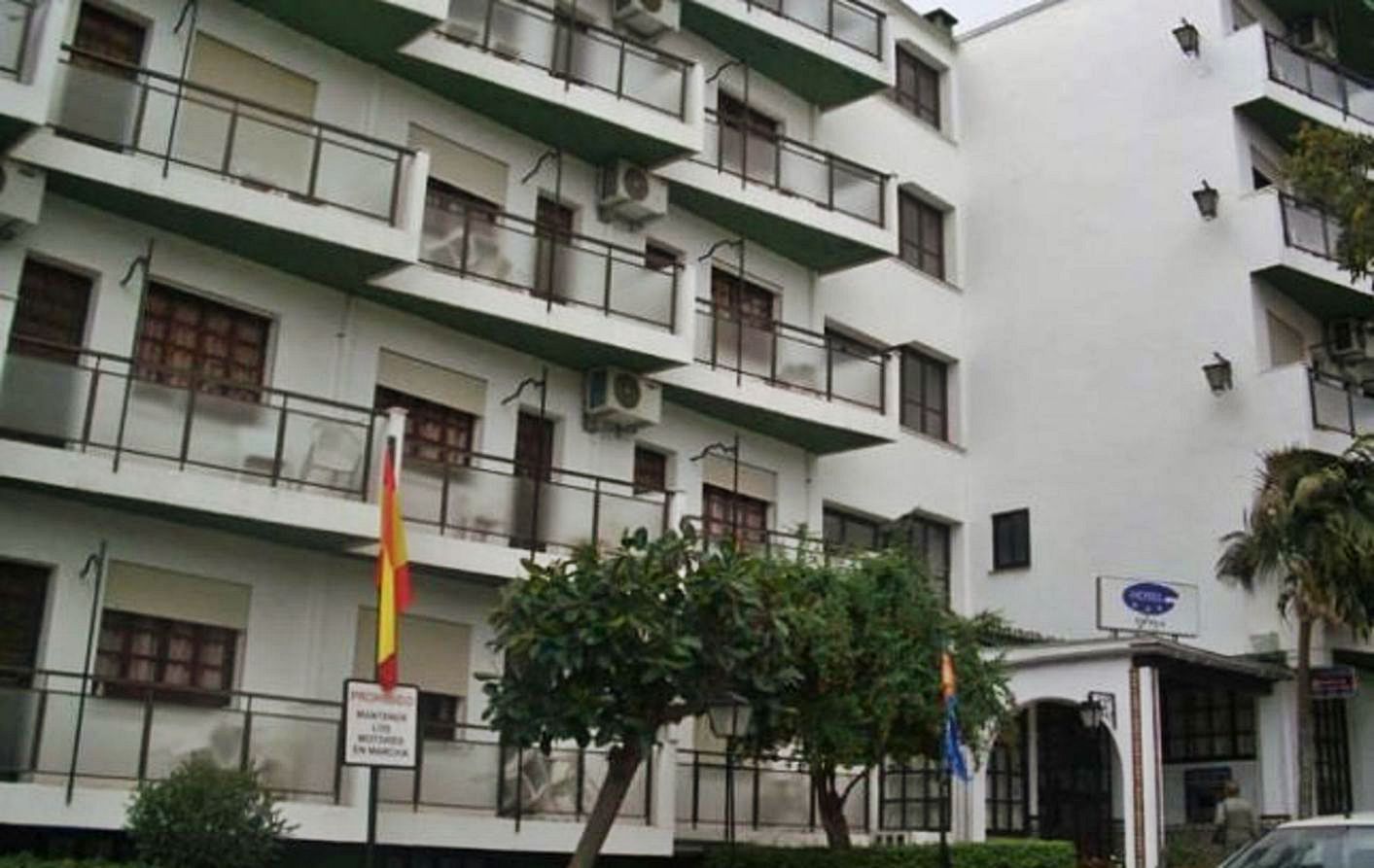 Imagen de uno de los tres hoteles del complejo. | L.O.