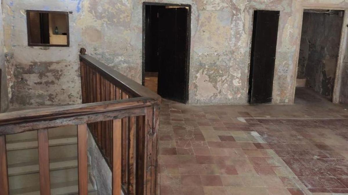 Imagen del interior de la antigua prisión de Onda antes de finalizar su remodelación.