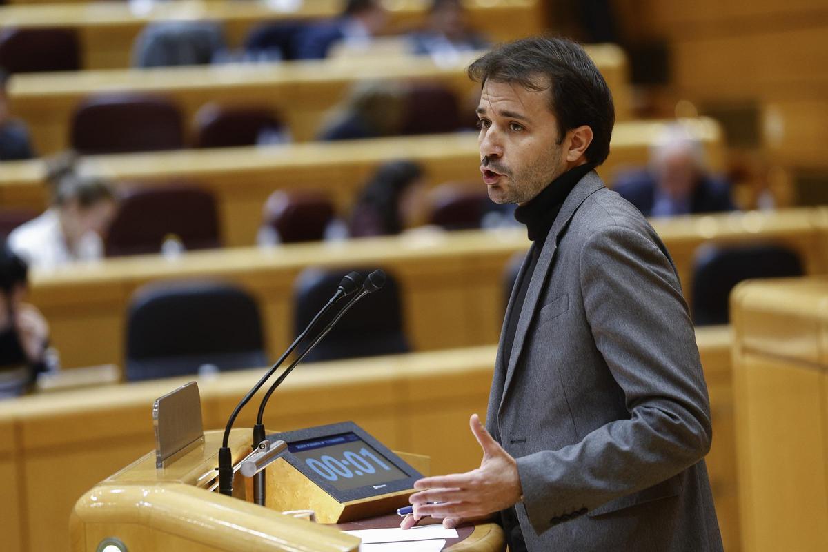 Javier Sánchez Serna, interviene en el Congreso de los Diputados.