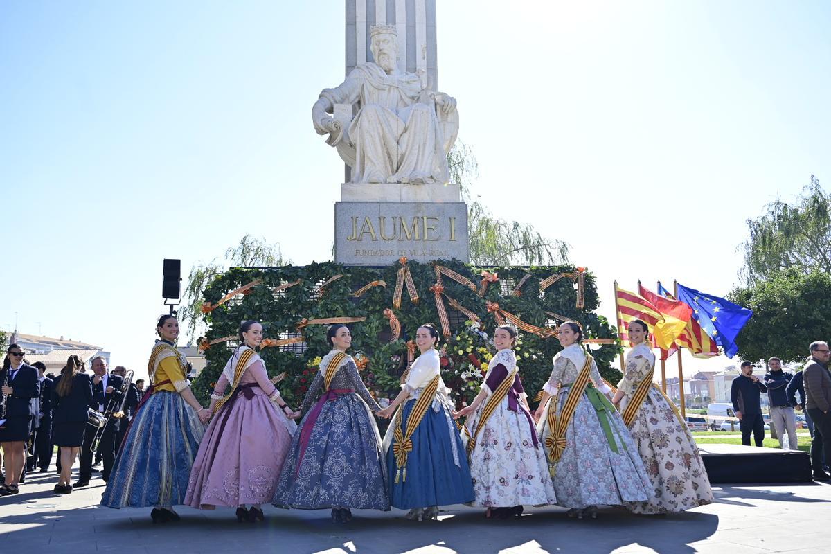 Galeria de fotos de l'homenatge a Jaume I en les festes fundacionals de Vila-real