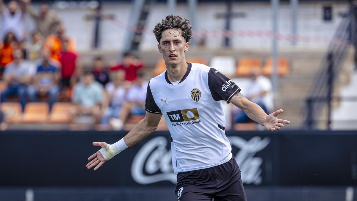 Aimar Blázquez, uno de los mayores baluartes en la cantera del Valencia CF